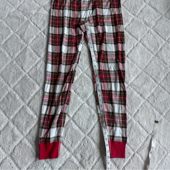 Hanna Andersson | Red Holiday Plaid Matching Family Pajama Set | Size Large - Picture 13 of 14